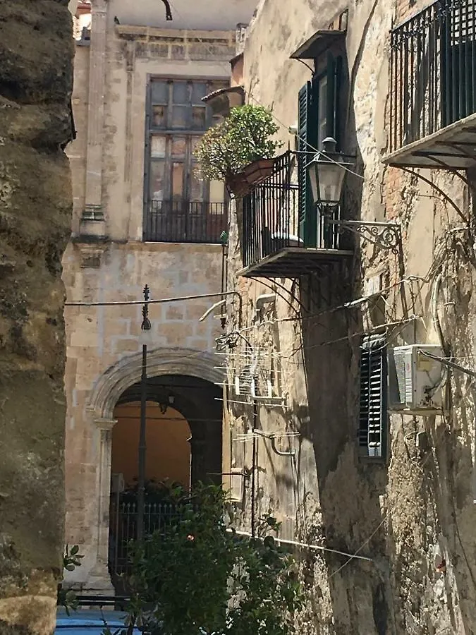Valverde Apartment Palermo 0*,