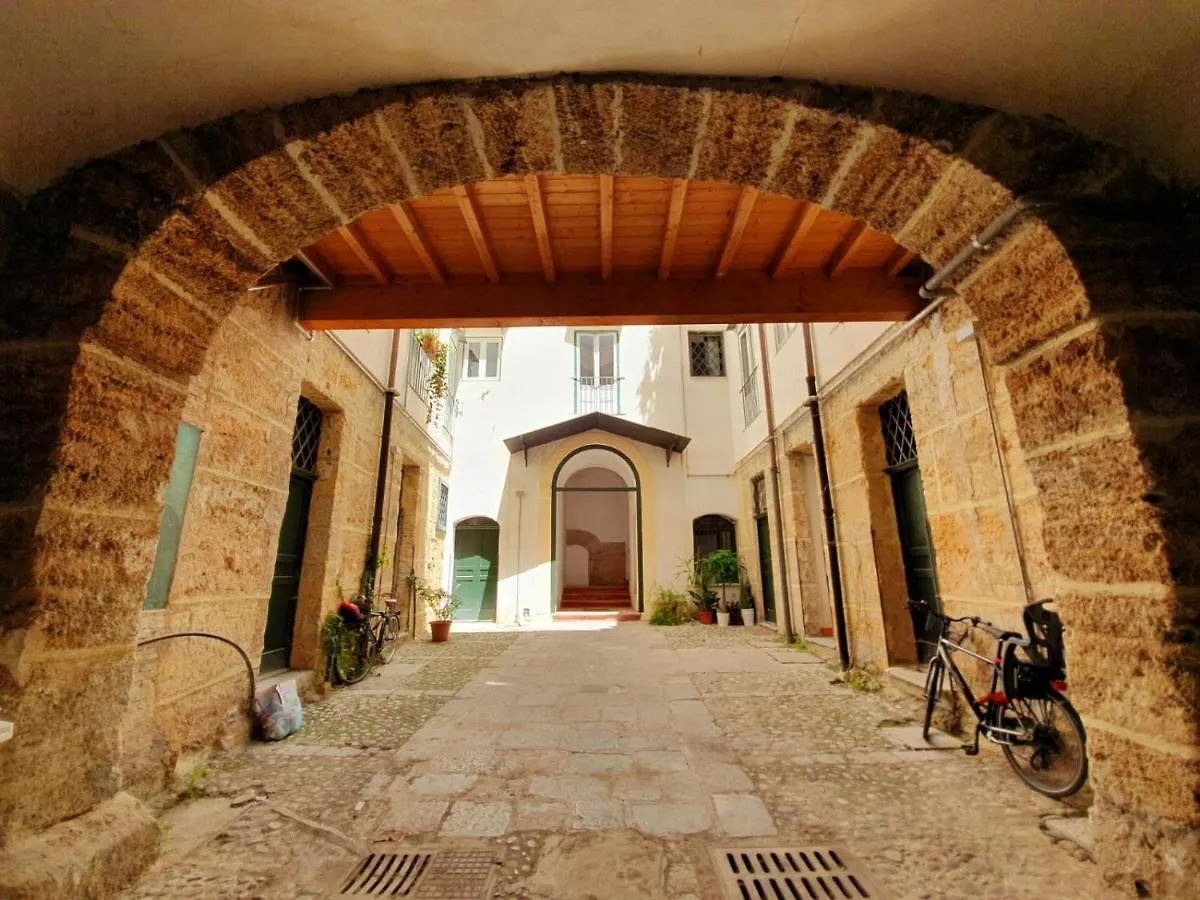 Valverde Apartment Palermo 0*,  Italia
